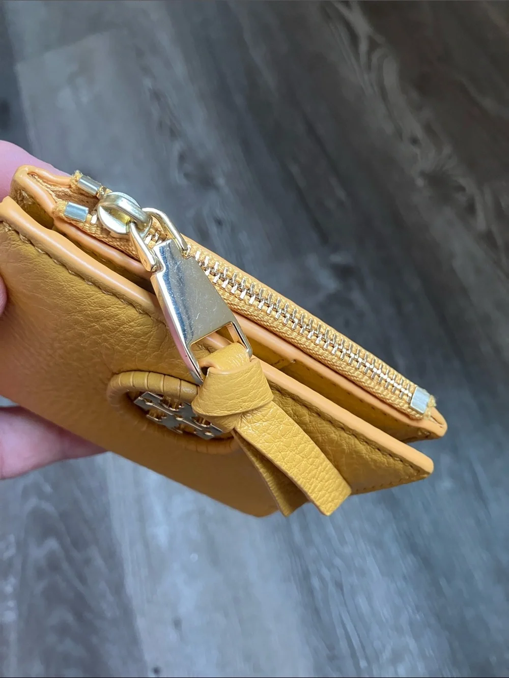 Tory Burch Pebbled Leather Zip Card Case in Mustard